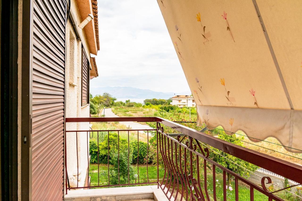 Ritsinia Apartments Éjo Kültér fotó